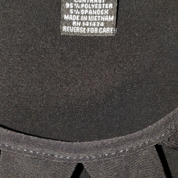 Blouse - Picture 2 of 3